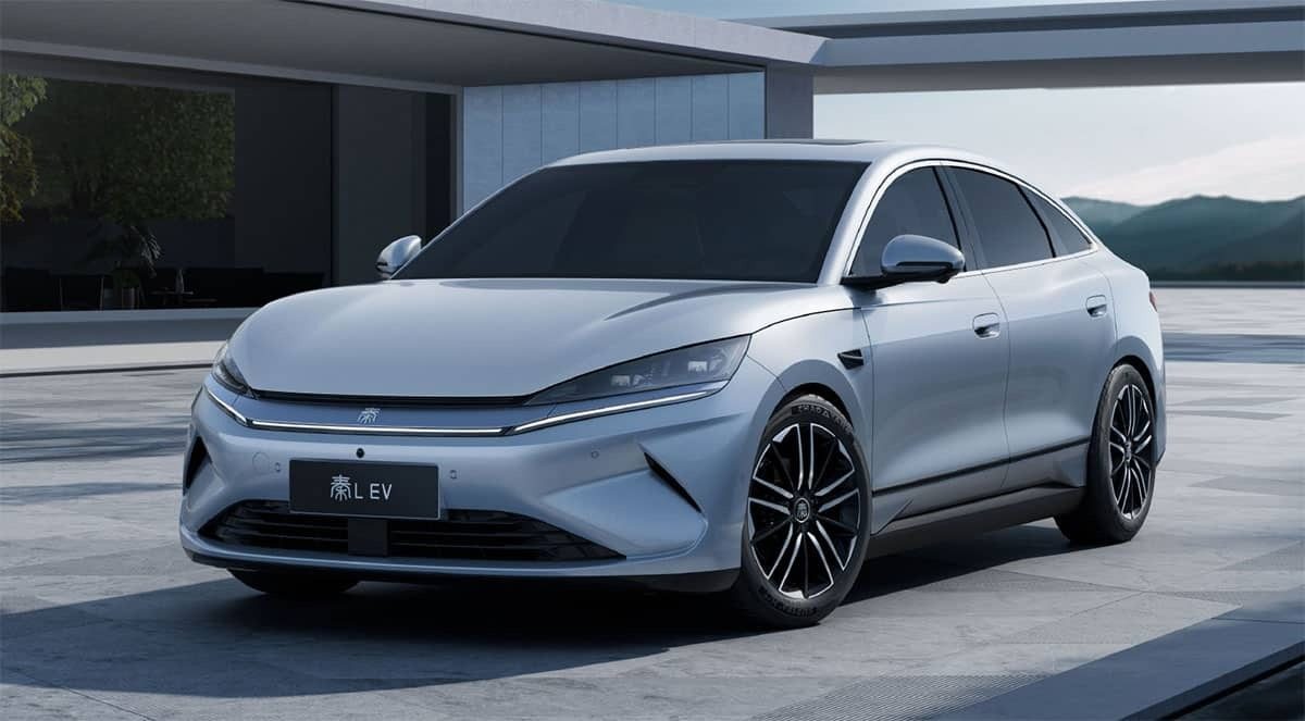 BYD Qin L EV — фото модели