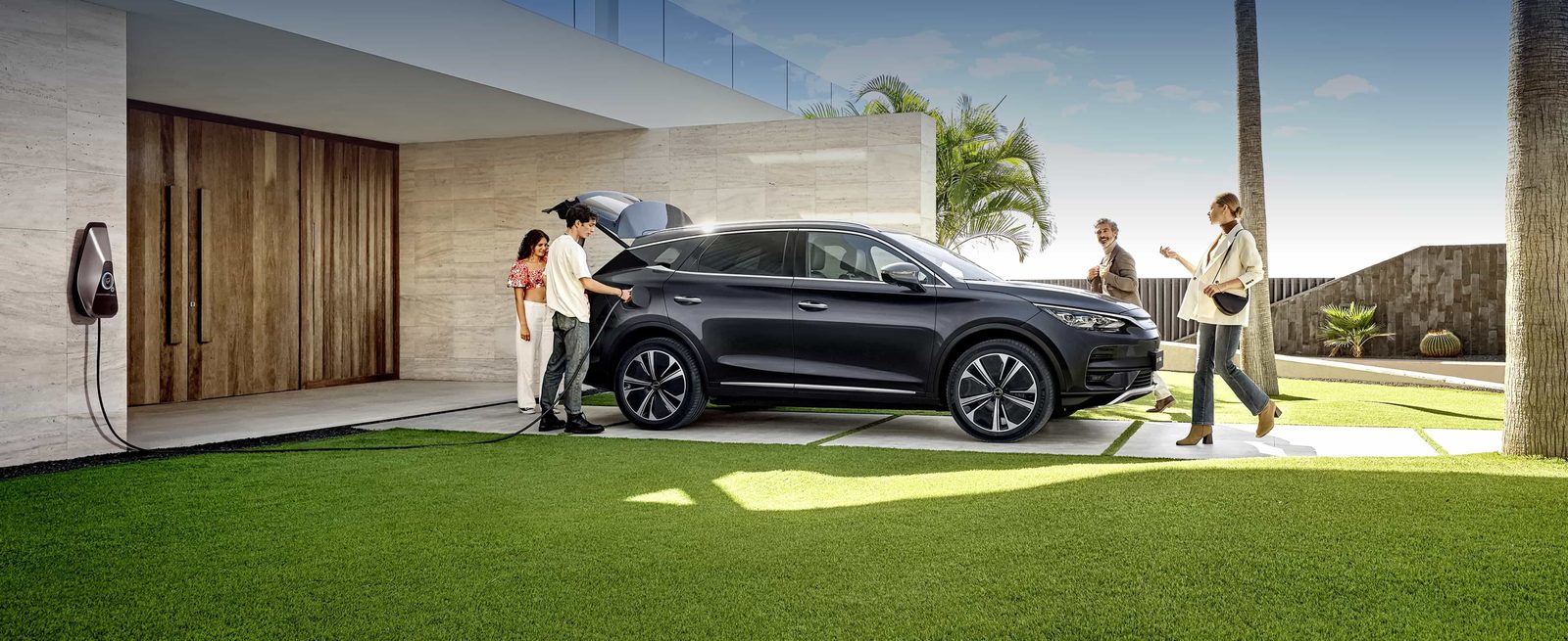 BYD Tang EV — фото модели