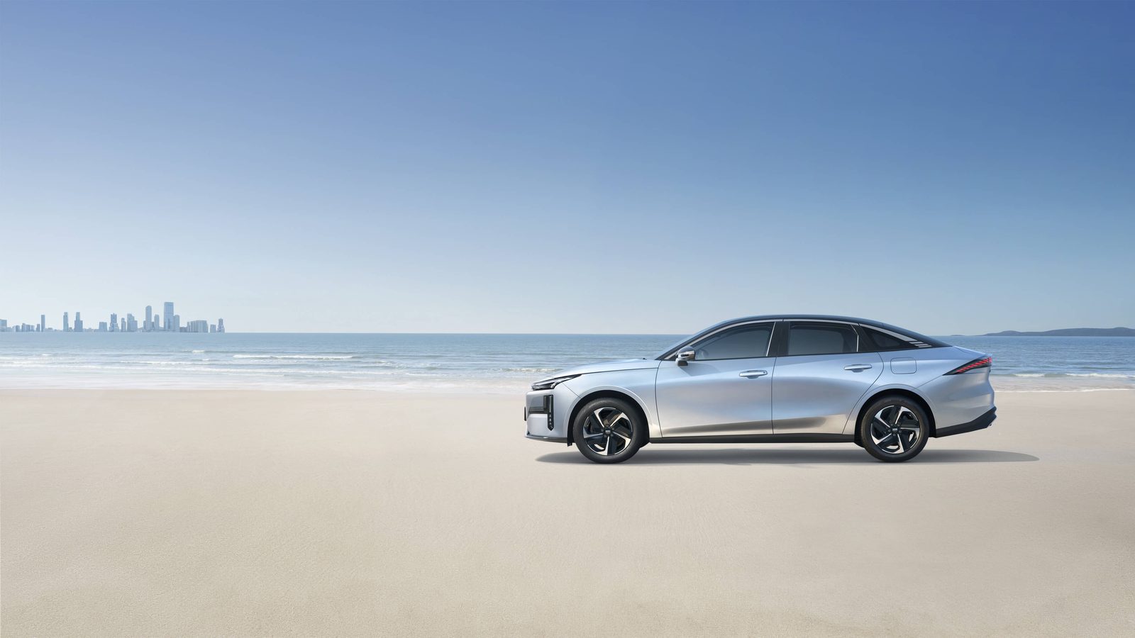 Geely Galaxy L6 EM-i 2026 — экстерьер, вид сбоку, рынок China