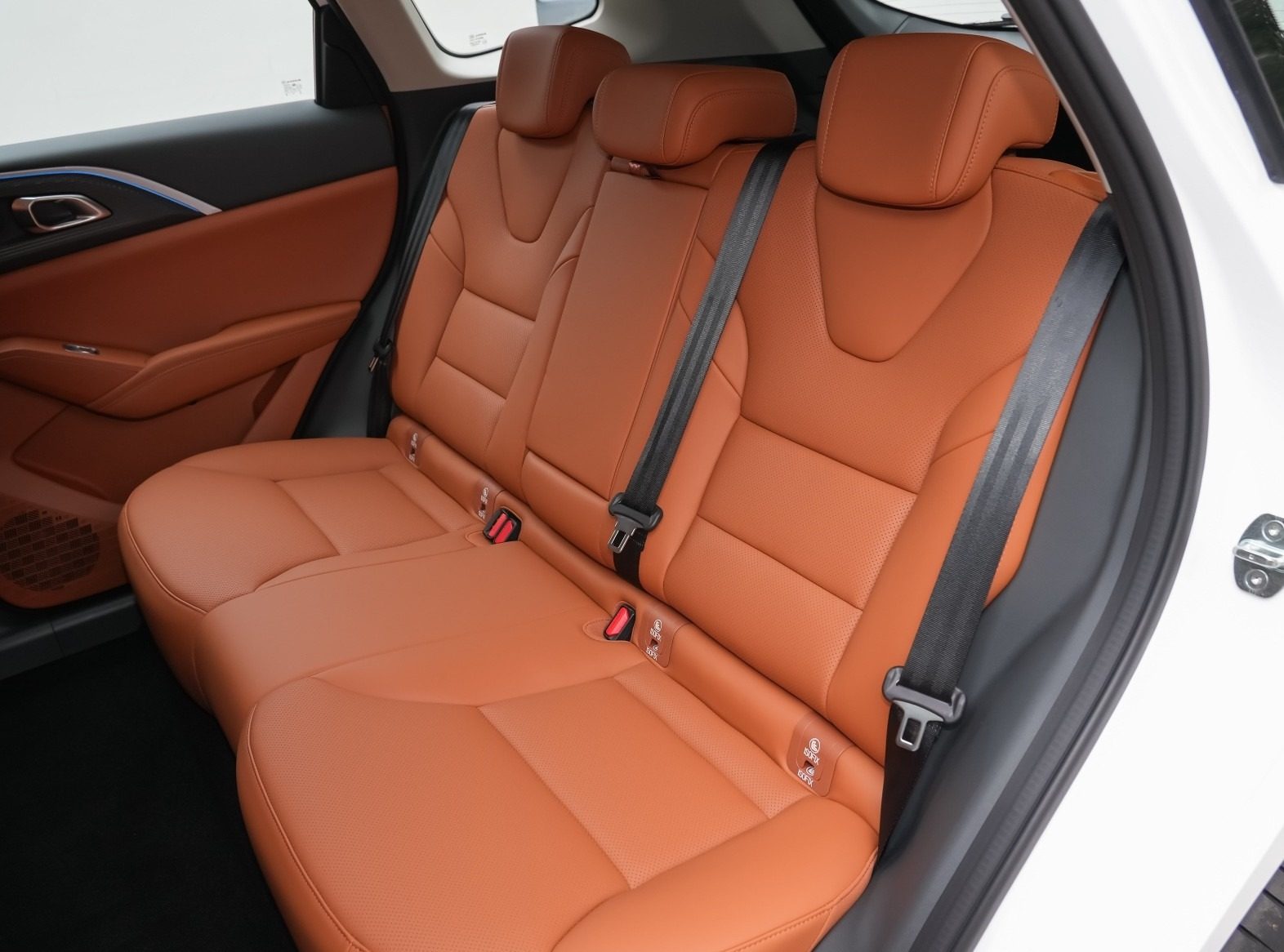 Haval H6L PHEV 2026 — интерьер, second row h6l family reference, рынок China