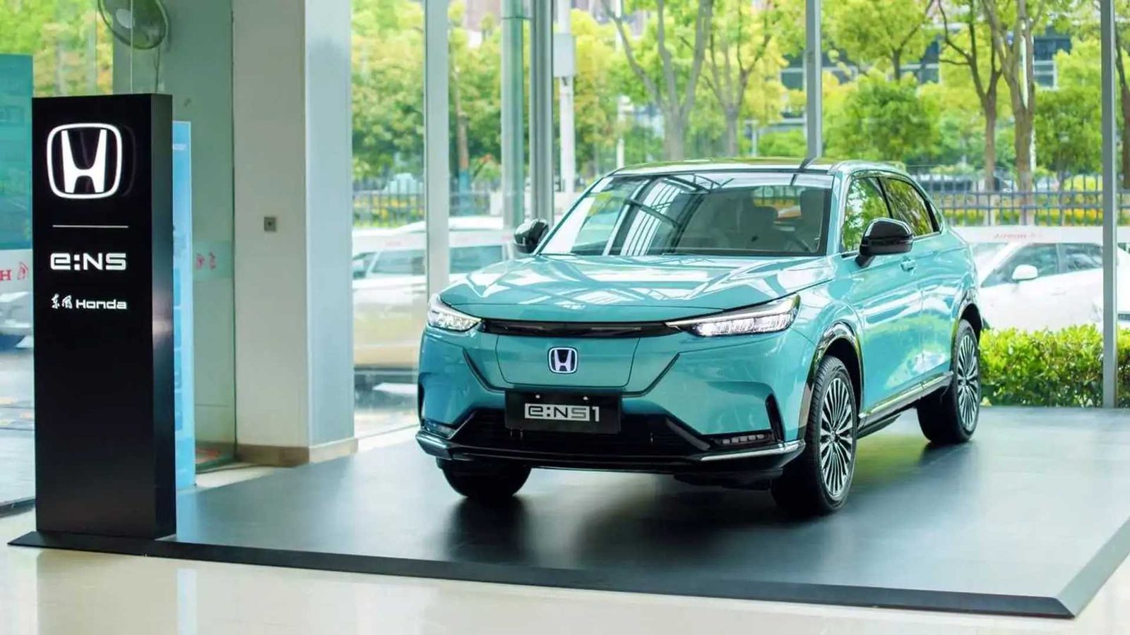 Honda e:NP1 / e:NS1 China — фото модели
