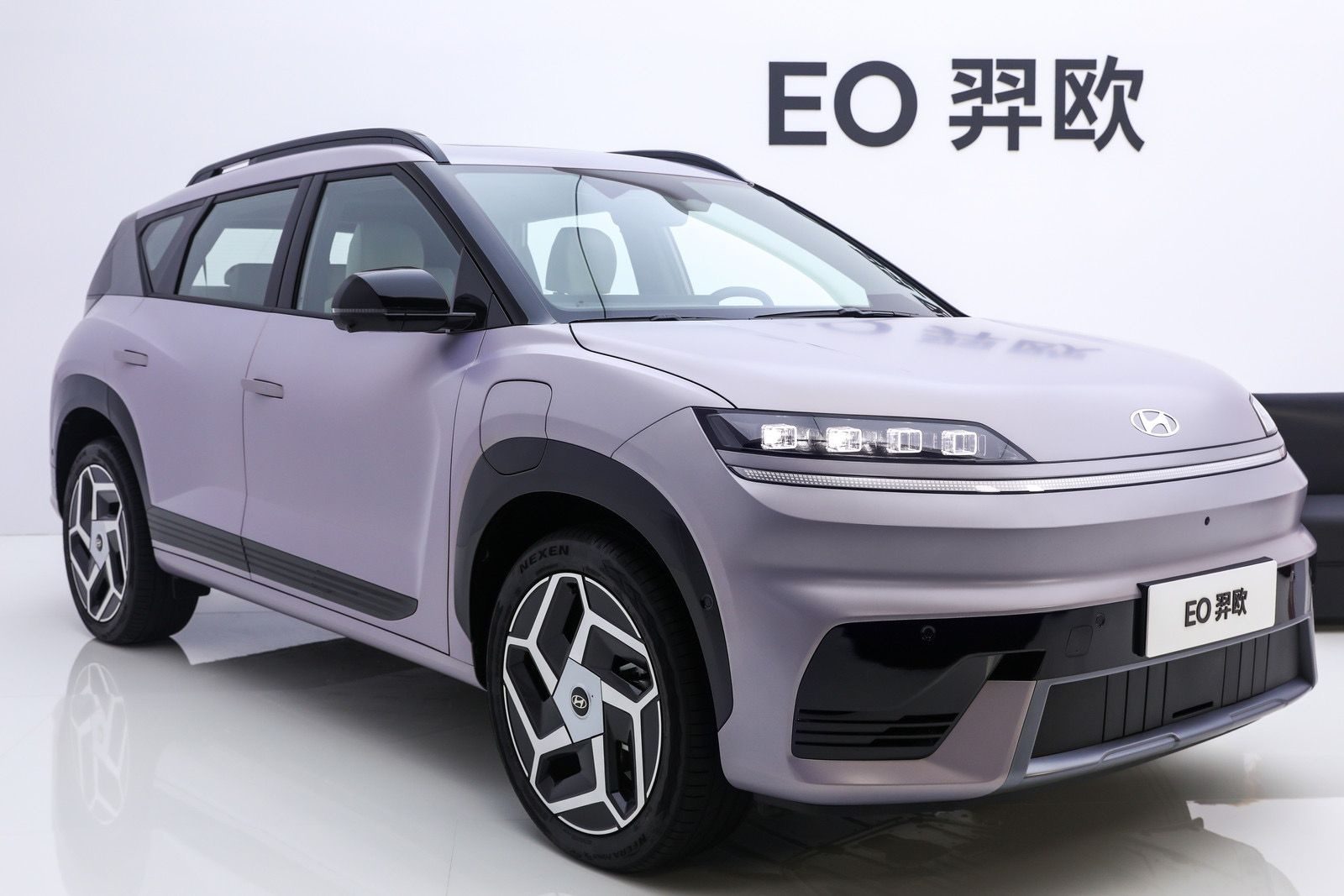 Hyundai Elexio / EO Yeo