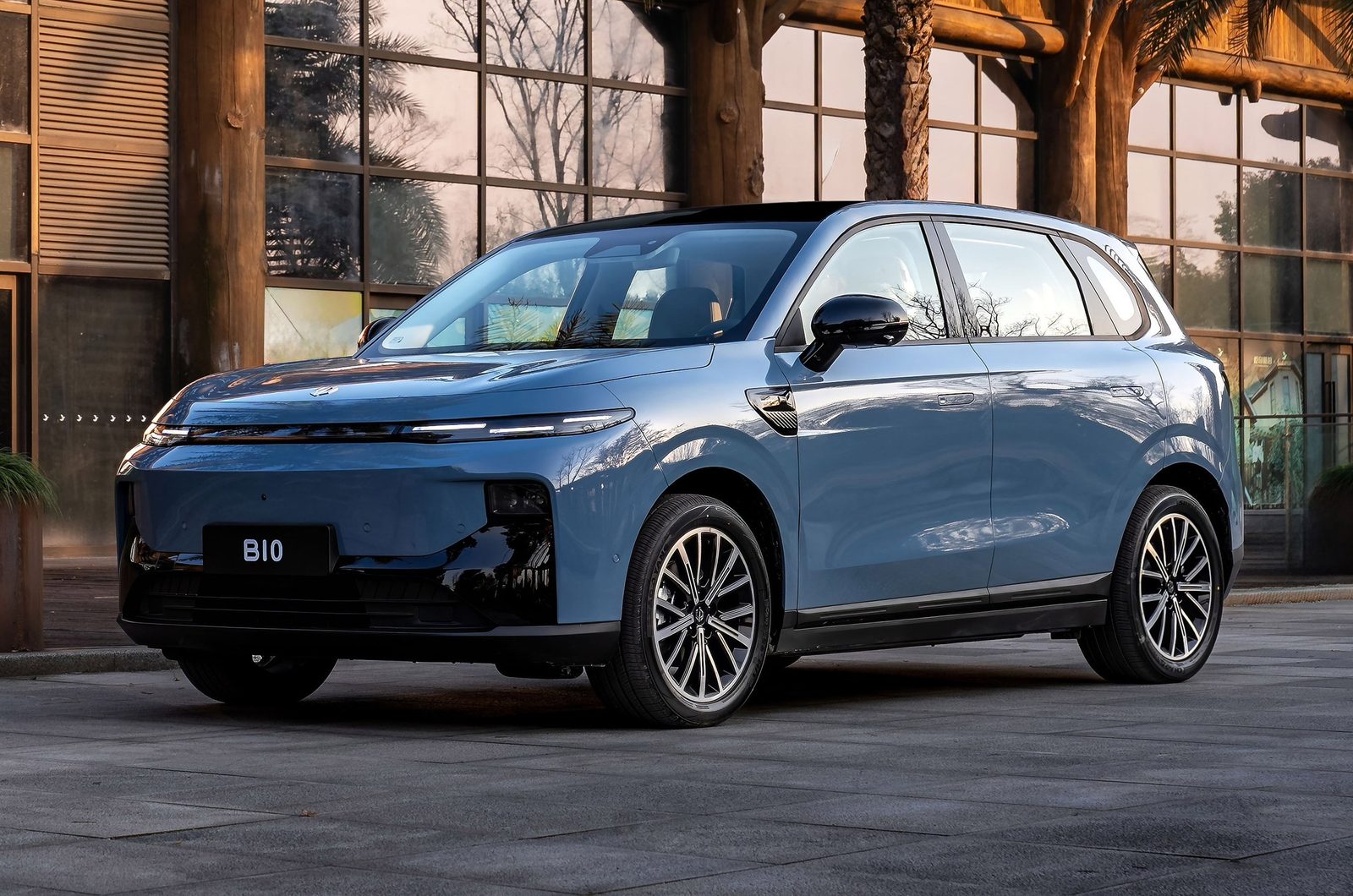 Leapmotor B10 EV exterior