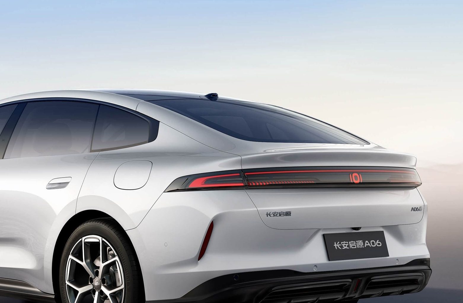 Qiyuan A06 EV 2025 — экстерьер, rear detail, рынок internal_mvp