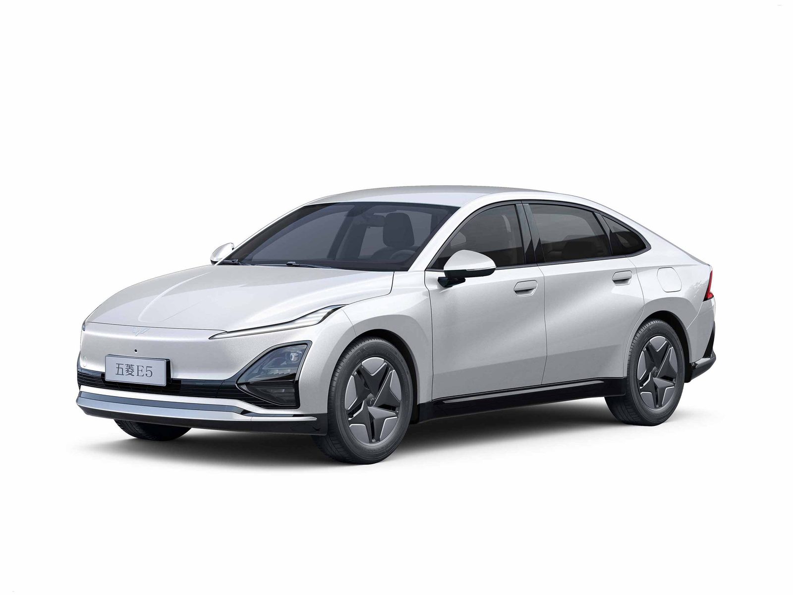Wuling E5 — фото модели