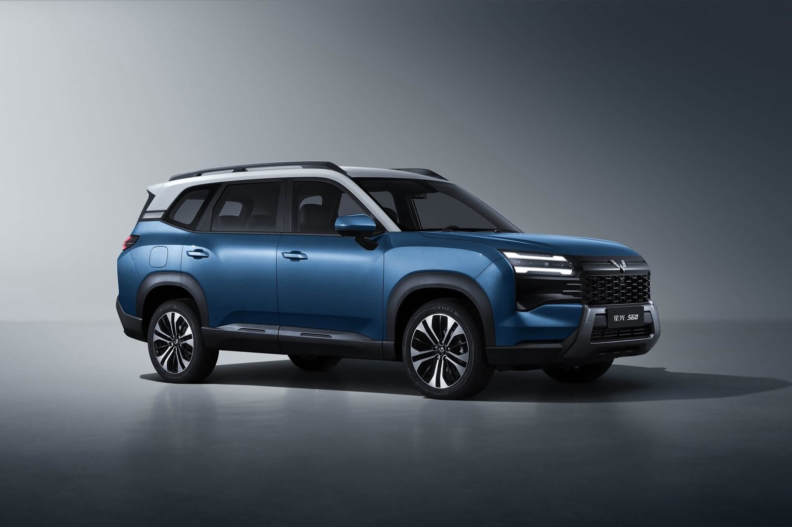 Wuling Starlight 560 EV — фото модели