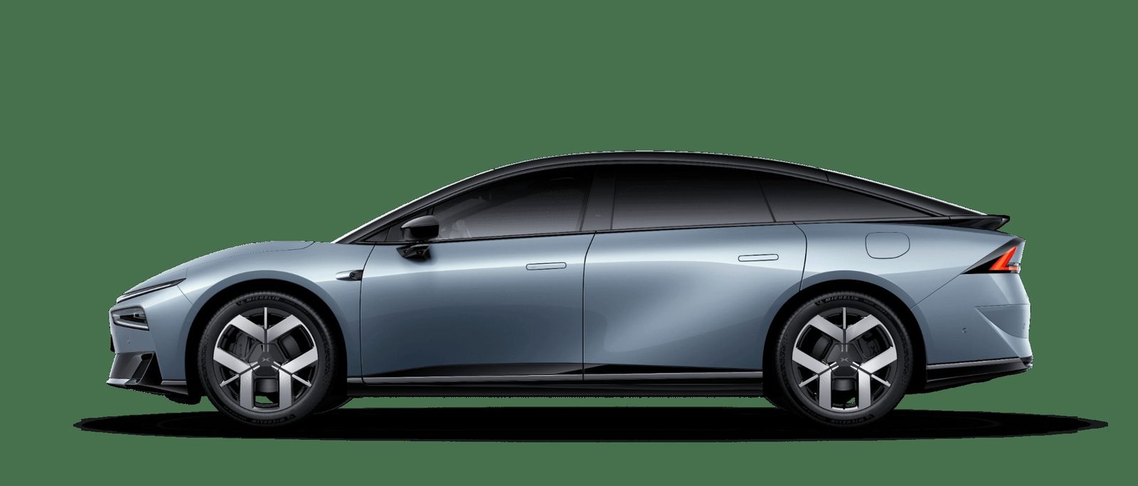 XPeng P7+ EREV 2026 — экстерьер, side profile, рынок China OEM
