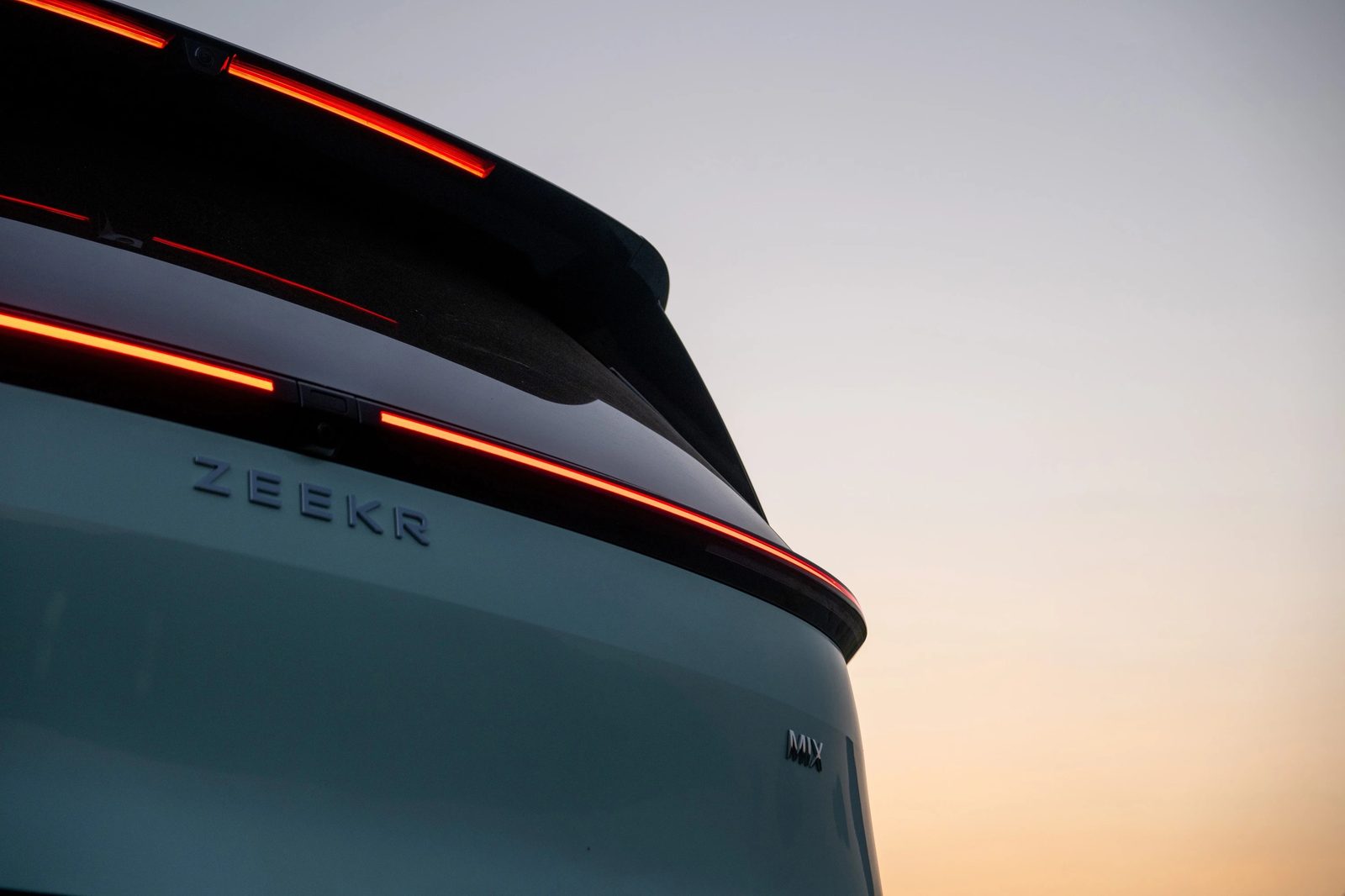 Zeekr MIX 2025 — экстерьер, rear lights, рынок global_reference